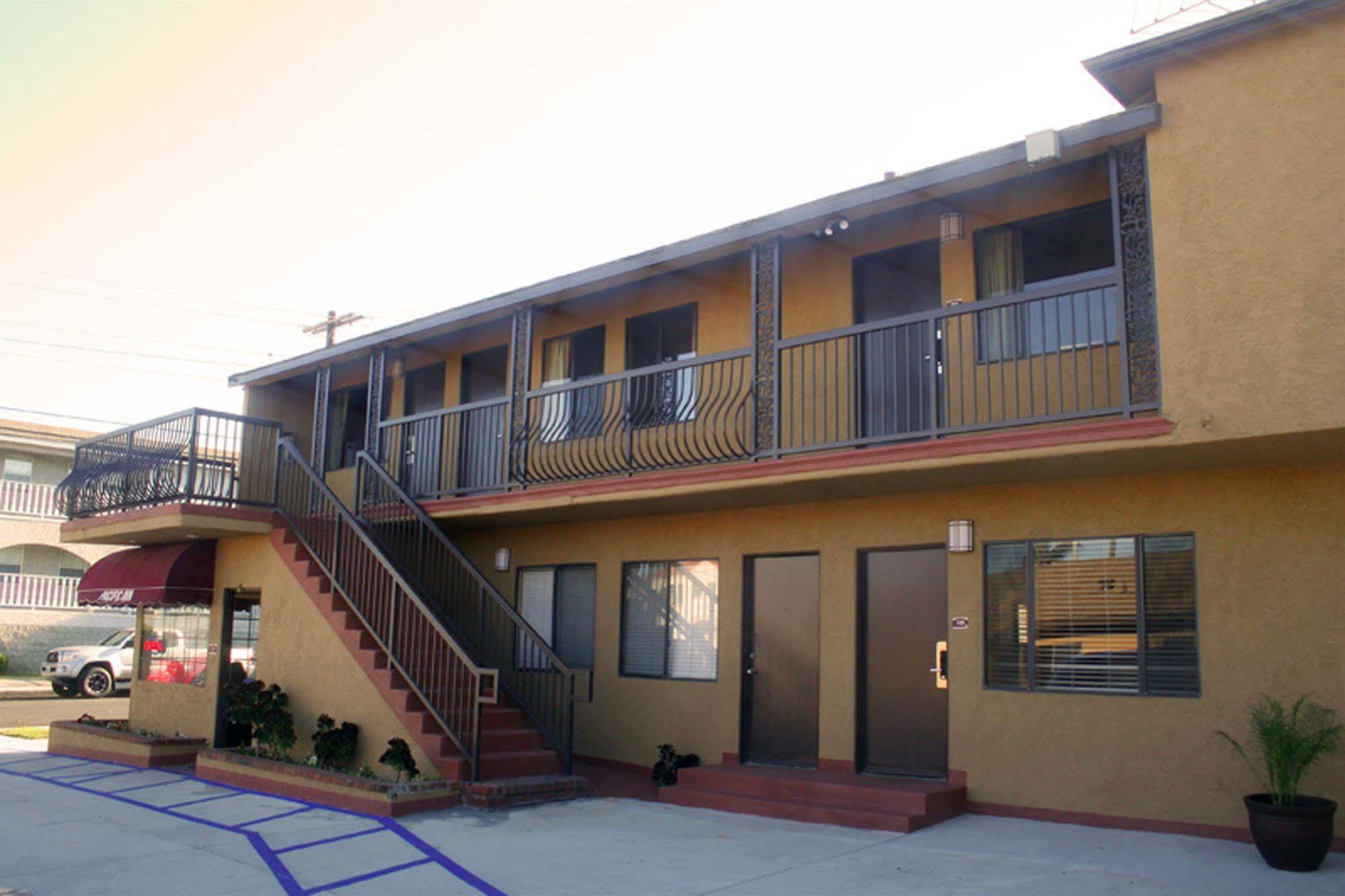 لونغ بيتش، كاليفورنيا Pacific Inn And Suites المظهر الخارجي الصورة